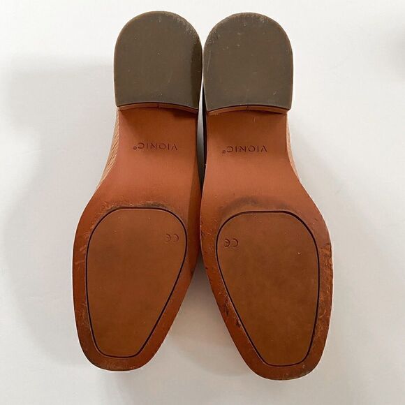 Vionic Sellah Women’s Loafer Size 6.5 Macaroon Tan Leather Slip On Shoes Dressy - Picture 8 of 10